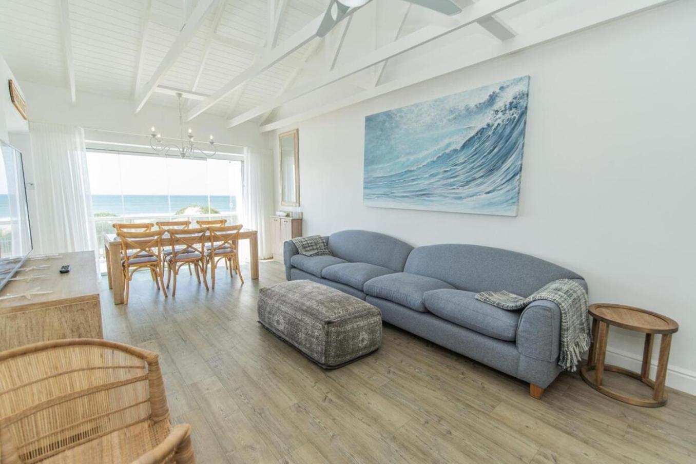 Luxury On The Beach Порт-Элизабет Экстерьер фото